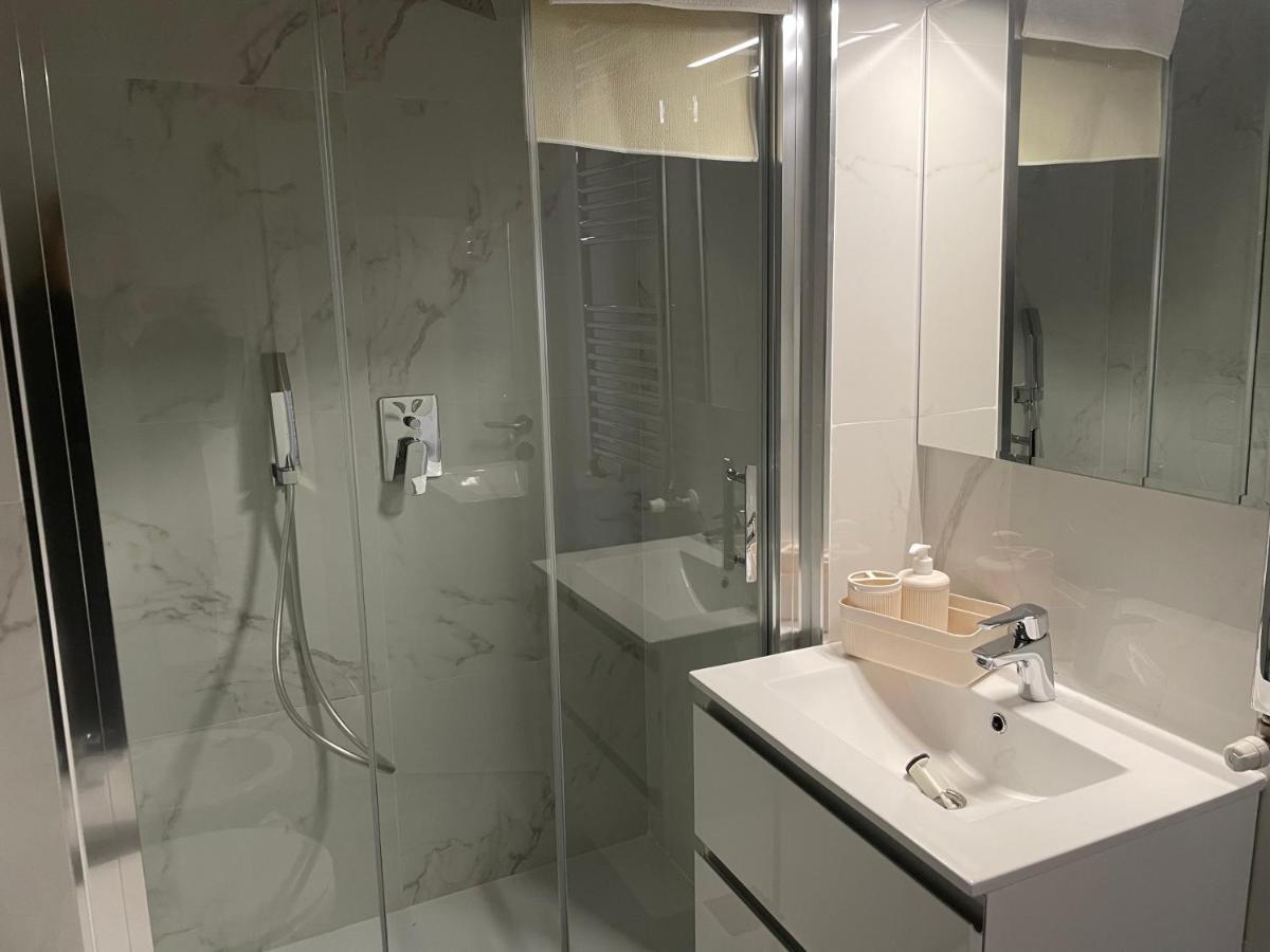 Orchidea Apartment Чивитавекия Екстериор снимка