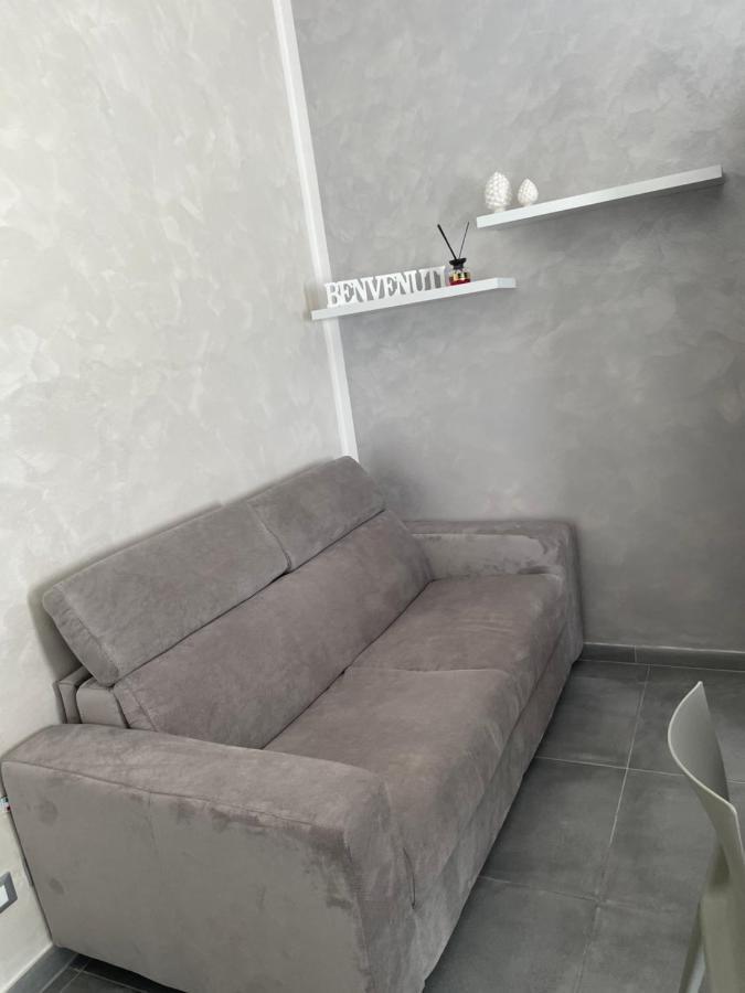 Orchidea Apartment Чивитавекия Екстериор снимка