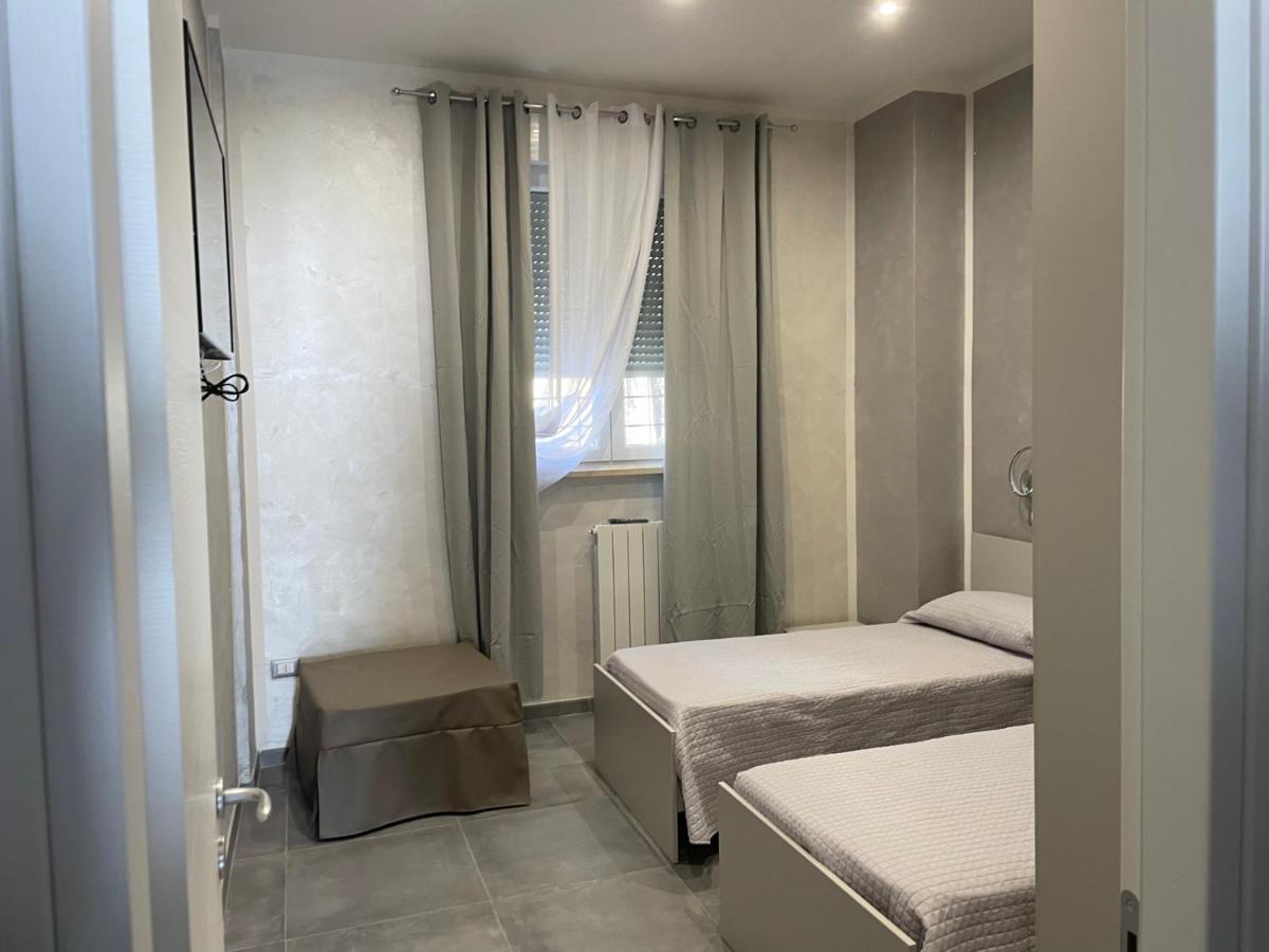 Orchidea Apartment Чивитавекия Екстериор снимка